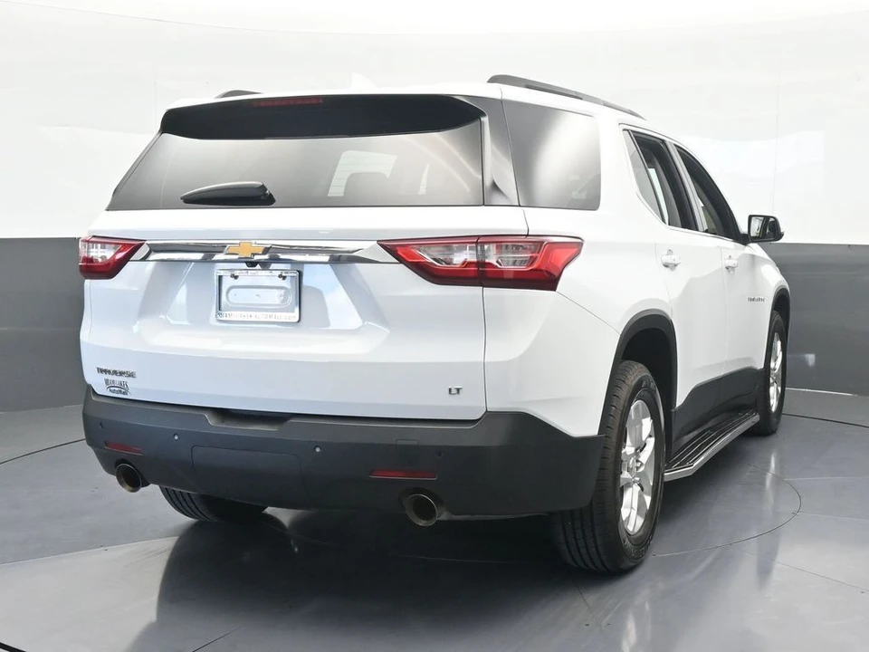 2021 Chevrolet Traverse - Image 5 of 12