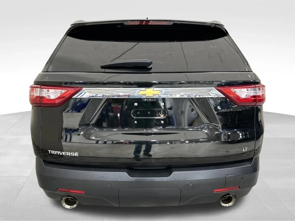 2021 Chevrolet Traverse - Image 10 of 12