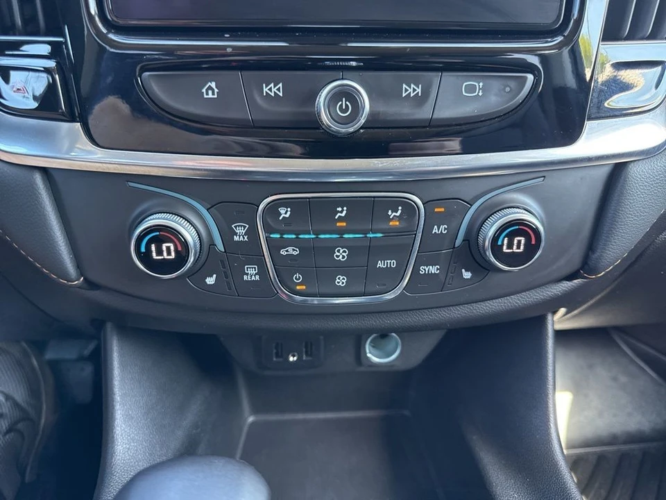 2021 Chevrolet Traverse - Image 20 of 31