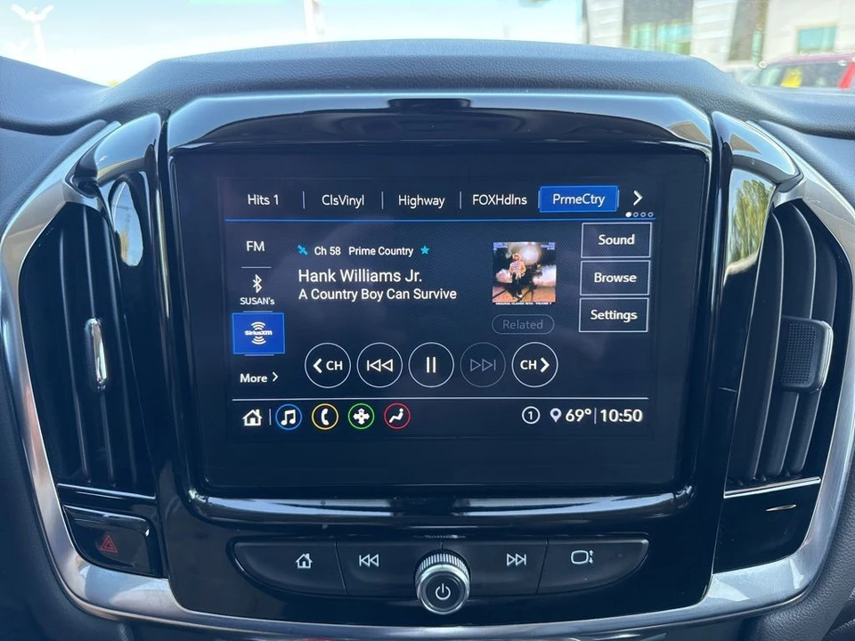 2021 Chevrolet Traverse - Image 19 of 31