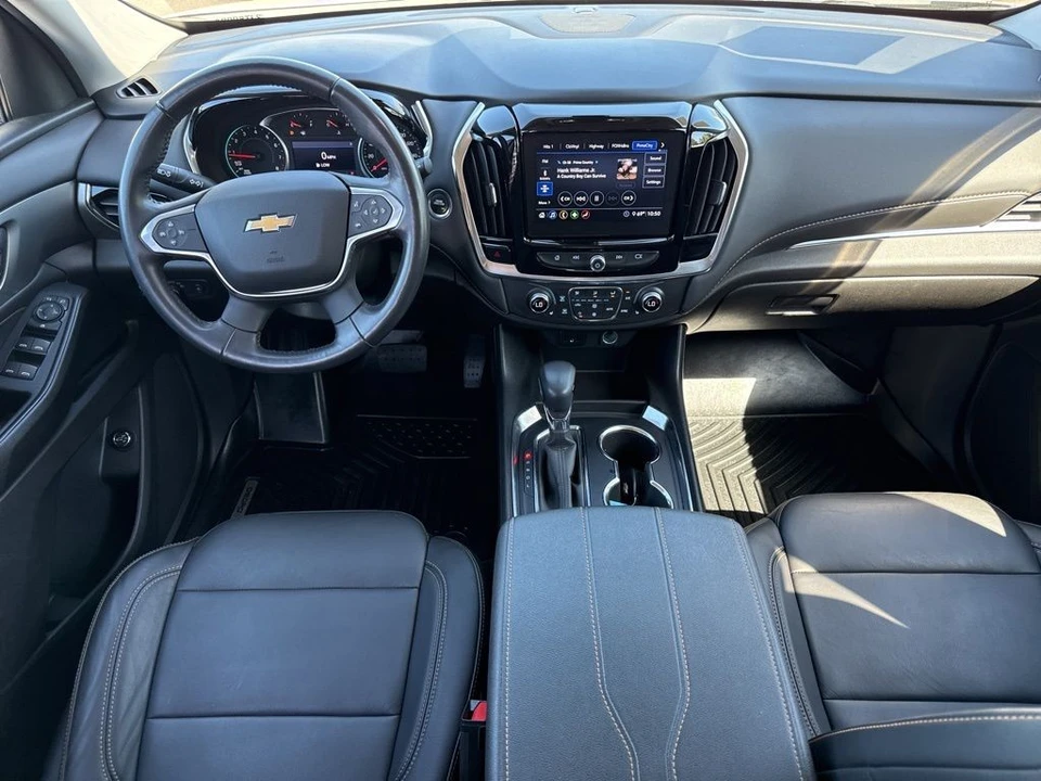 2021 Chevrolet Traverse - Image 14 of 31