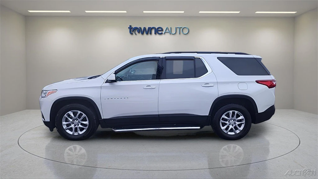 2021 Chevrolet Traverse - Image 2 of 12
