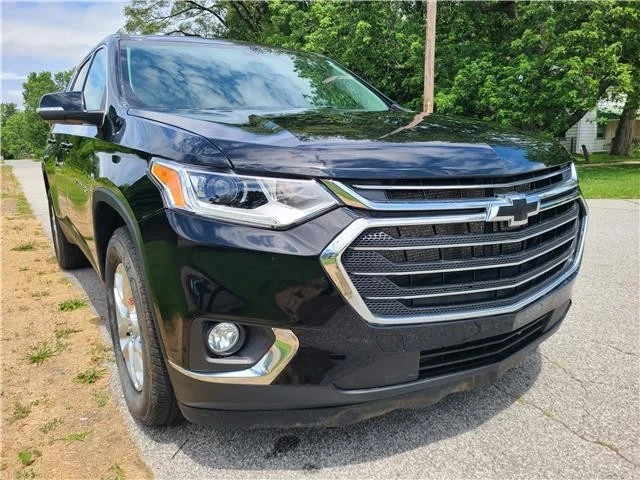 2021 Chevrolet Traverse - Image 7 of 12
