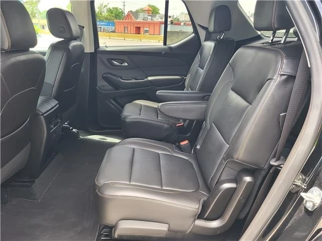 2021 Chevrolet Traverse - Image 11 of 12