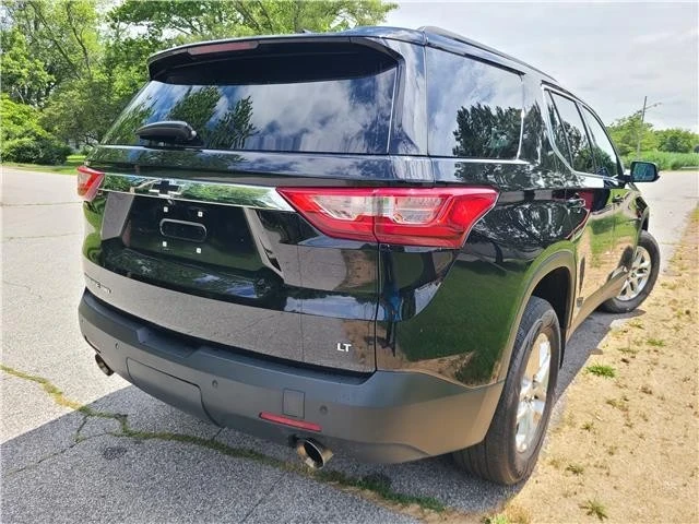 2021 Chevrolet Traverse - Image 5 of 12