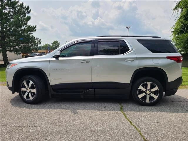 2021 Chevrolet Traverse - Image 2 of 12