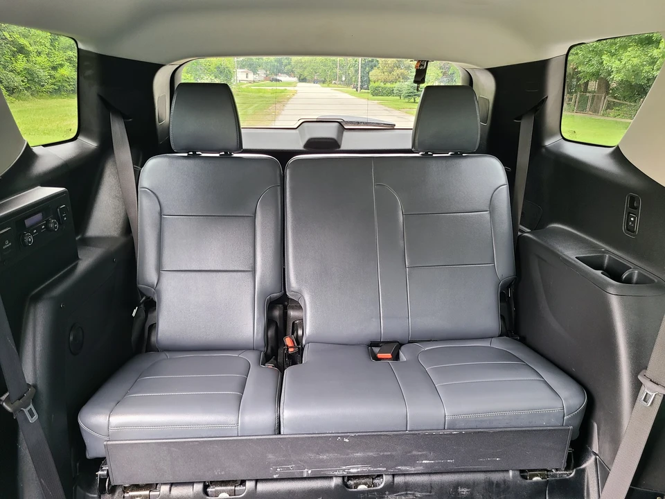 2021 Chevrolet Traverse - Image 16 of 21