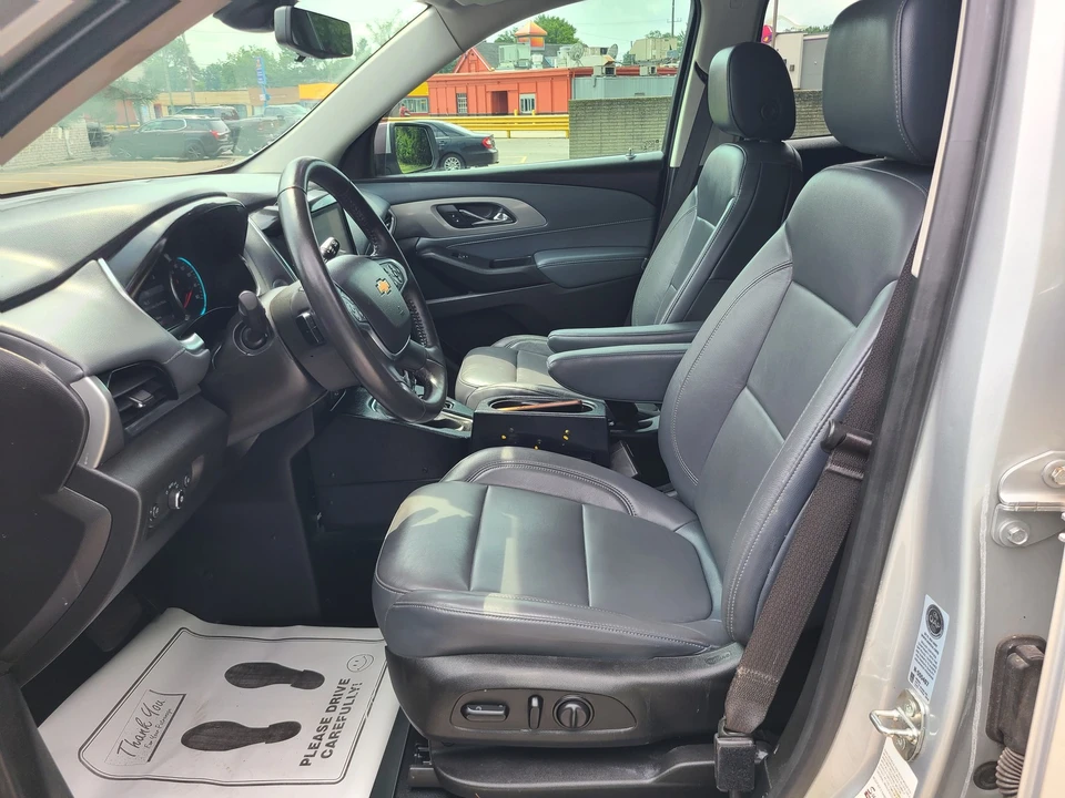 2021 Chevrolet Traverse - Image 10 of 21