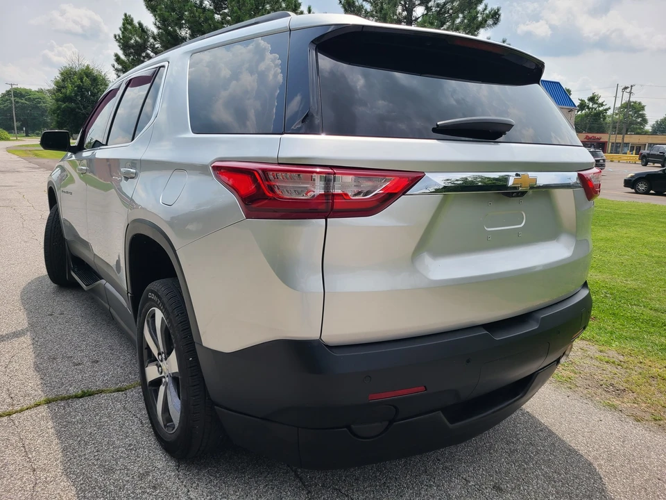 2021 Chevrolet Traverse - Image 3 of 21