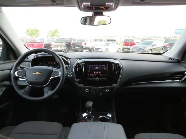 2021 Chevrolet Traverse - Image 11 of 12
