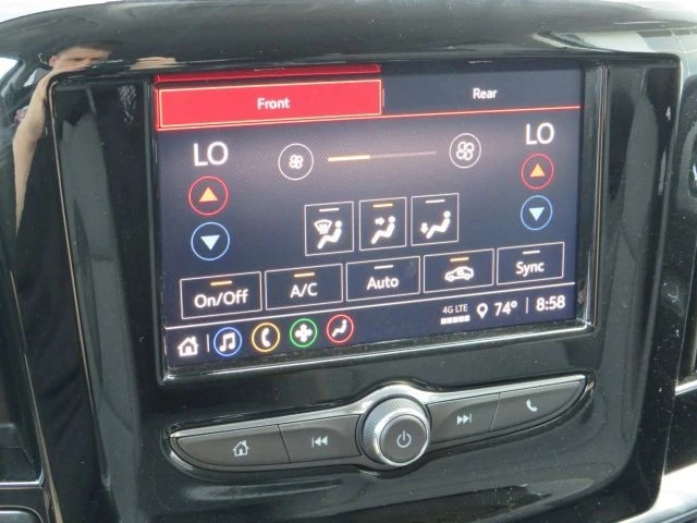 2021 Chevrolet Traverse - Image 20 of 21