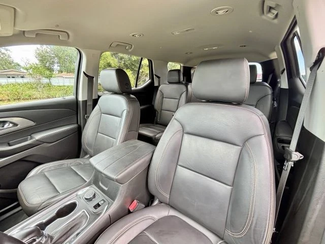 2021 Chevrolet Traverse - Image 8 of 21