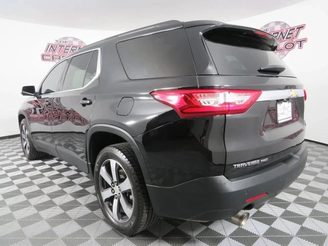 2021 Chevrolet Traverse - Image 5 of 12