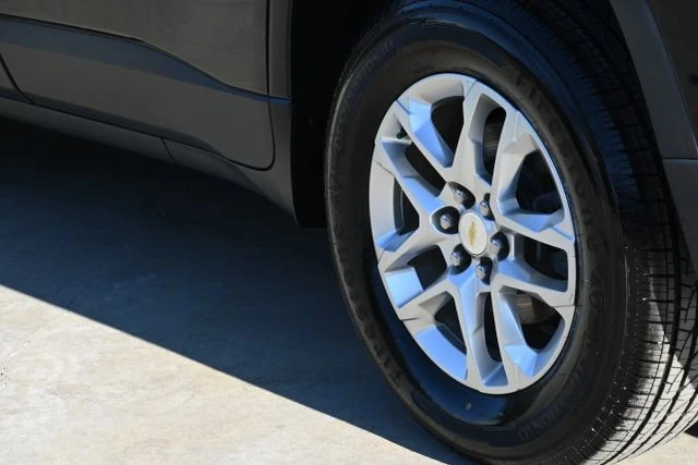 2021 Chevrolet Traverse - Image 10 of 21