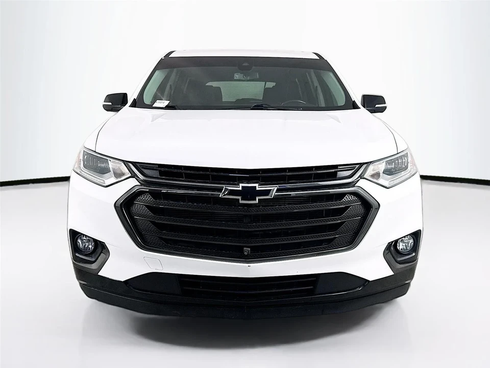 2021 Chevrolet Traverse - Image 2 of 14