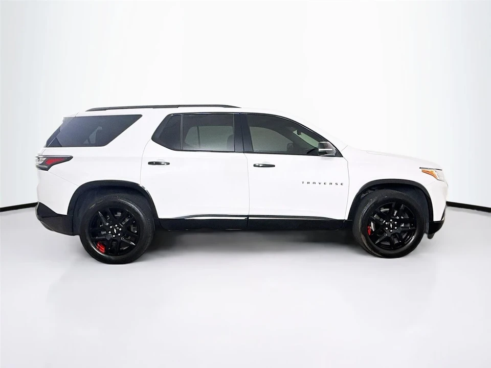 2021 Chevrolet Traverse - Image 13 of 14