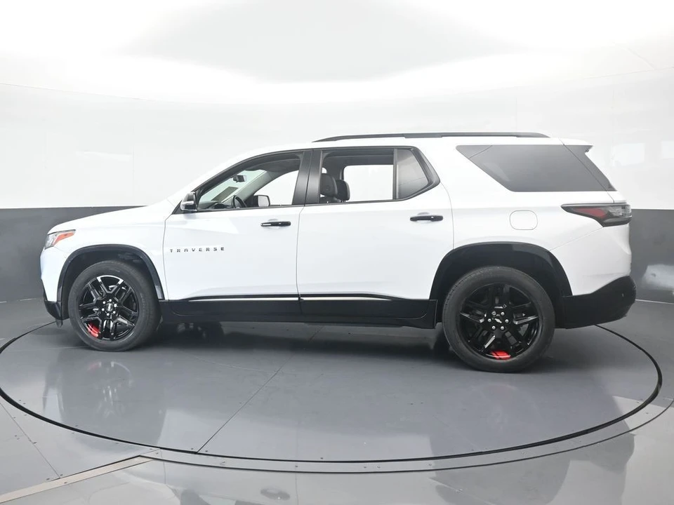 2021 Chevrolet Traverse - Image 3 of 12