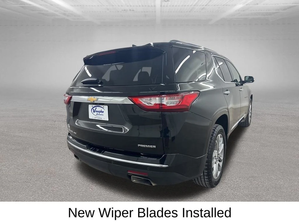 2021 Chevrolet Traverse - Image 14 of 21