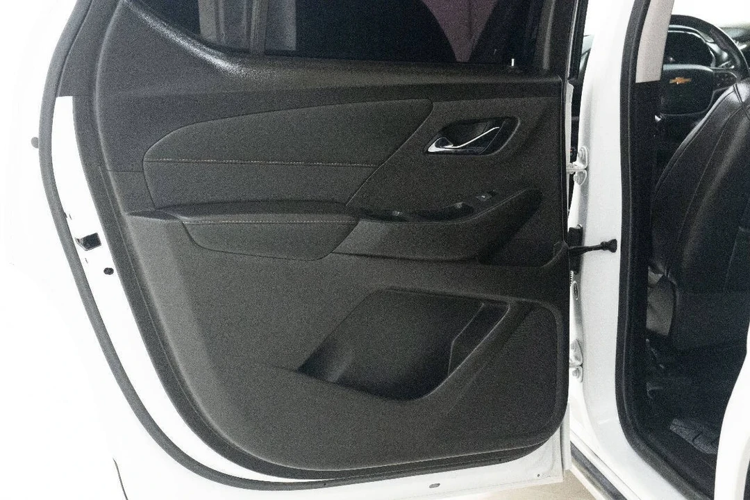 2021 Chevrolet Traverse - Image 20 of 21