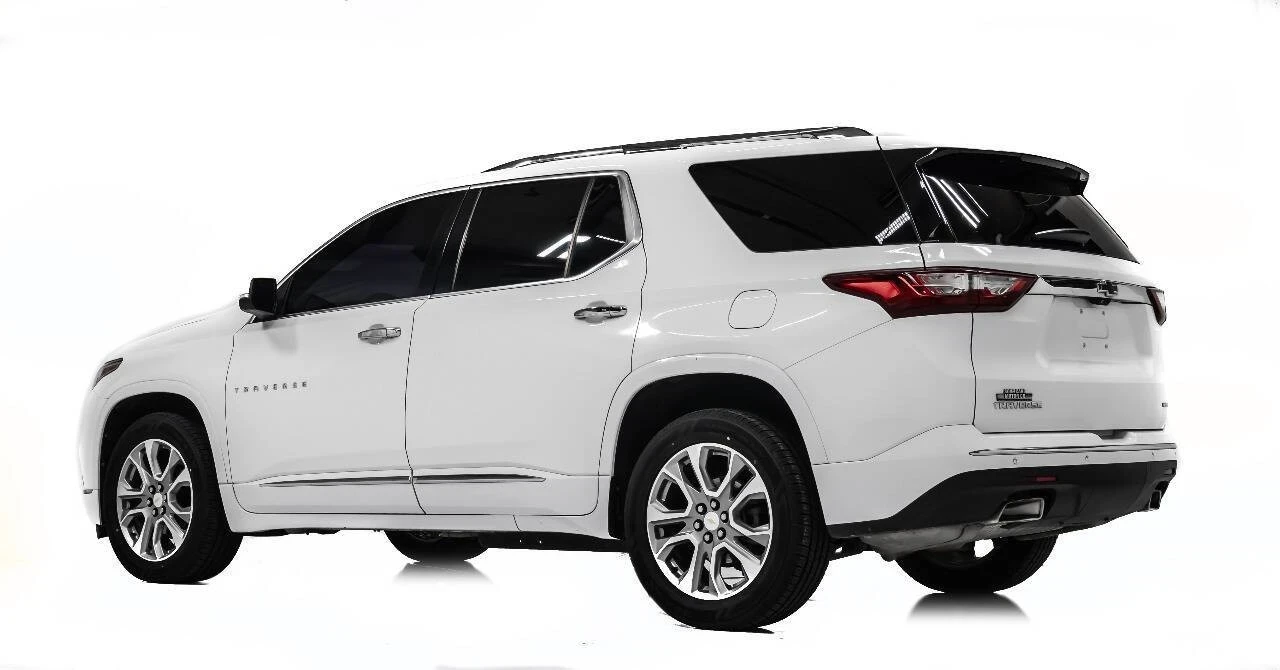 2021 Chevrolet Traverse - Image 4 of 12