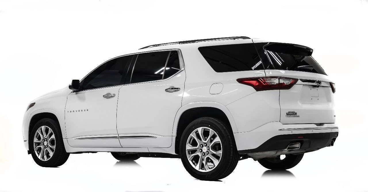 2021 Chevrolet Traverse - Image 4 of 21