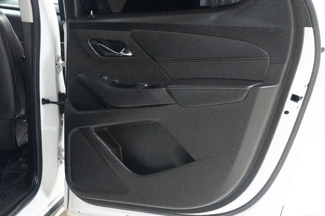 2021 Chevrolet Traverse - Image 19 of 21