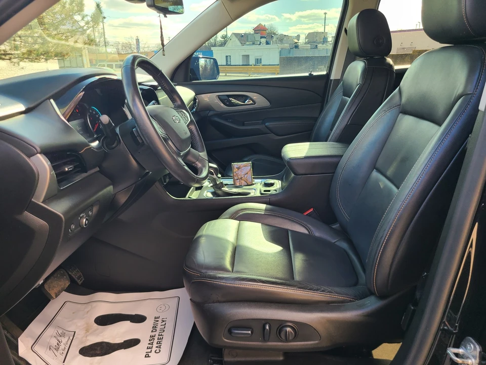 2021 Chevrolet Traverse - Image 10 of 21