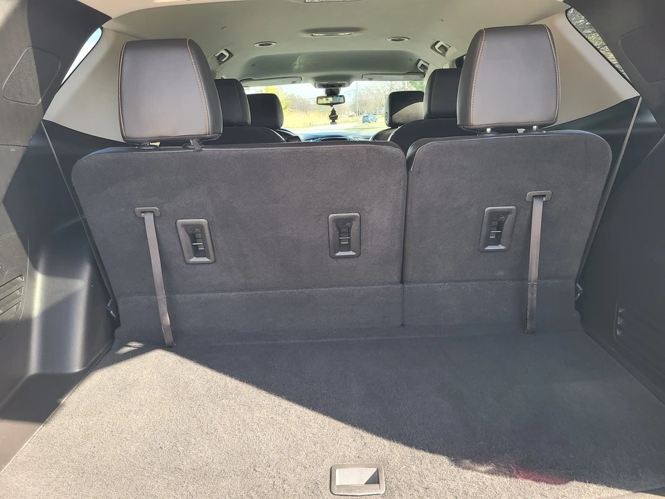 2021 Chevrolet Traverse - Image 12 of 21