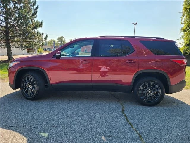 2021 Chevrolet Traverse - Image 2 of 12