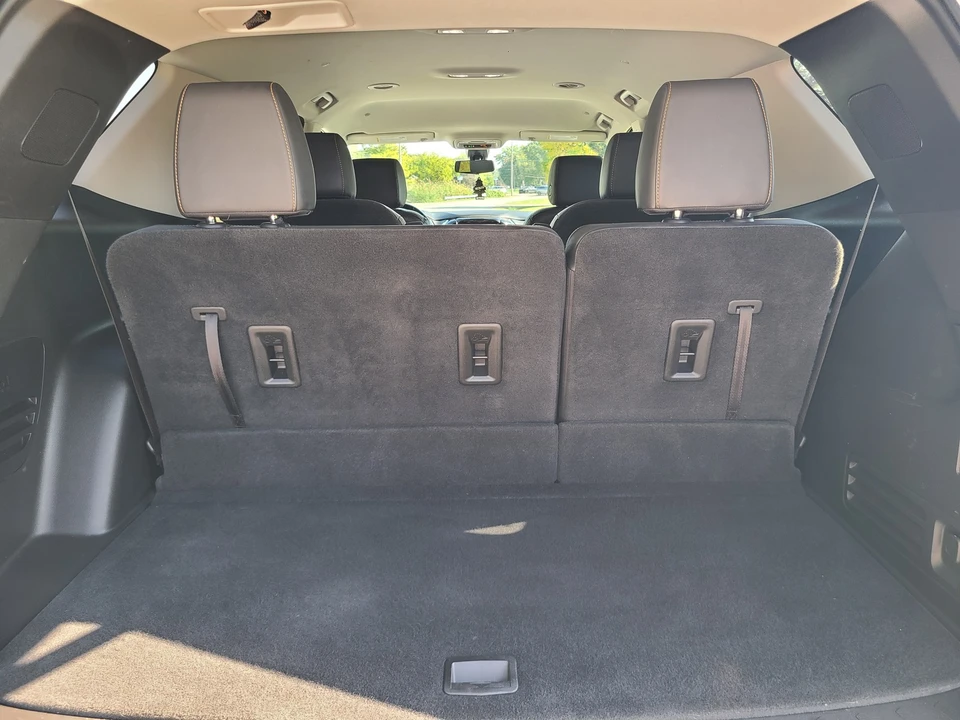 2021 Chevrolet Traverse - Image 12 of 21