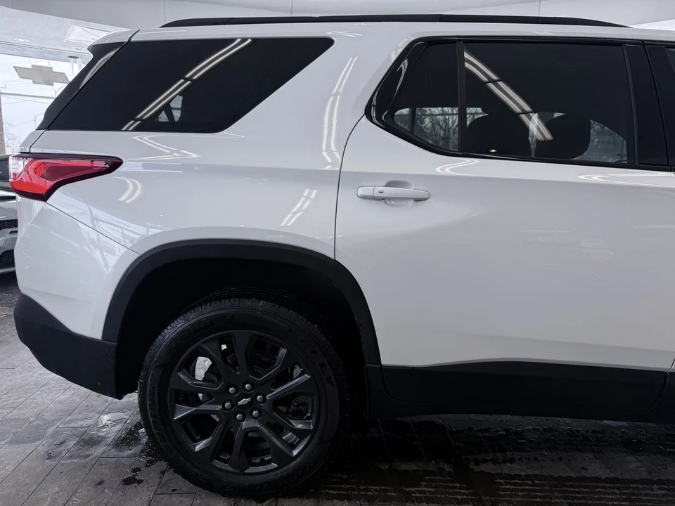 2021 Chevrolet Traverse - Image 6 of 12