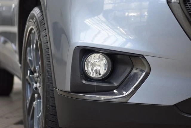 2021 Chevrolet Traverse - Image 7 of 12