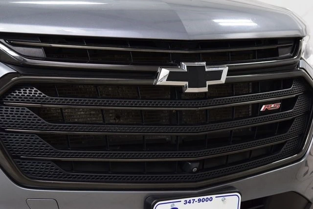 2021 Chevrolet Traverse - Image 2 of 12