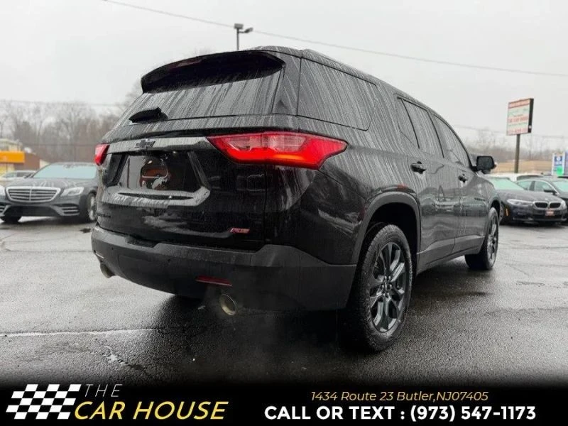 2021 Chevrolet Traverse - Image 8 of 11
