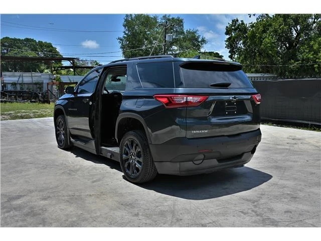 2021 Chevrolet Traverse - Image 4 of 21