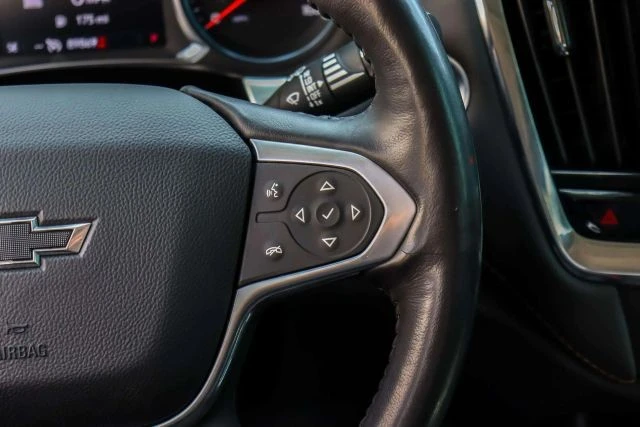2021 Chevrolet Traverse - Image 16 of 21