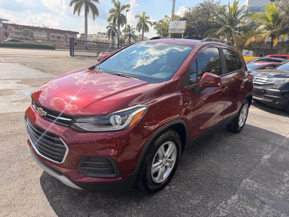 2021 Chevrolet Trax - Image 2 of 18