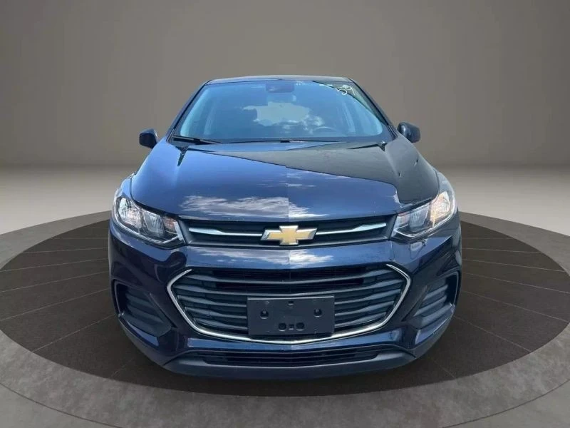2021 Chevrolet Trax - Image 2 of 12