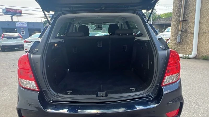 2021 Chevrolet Trax - Image 10 of 12