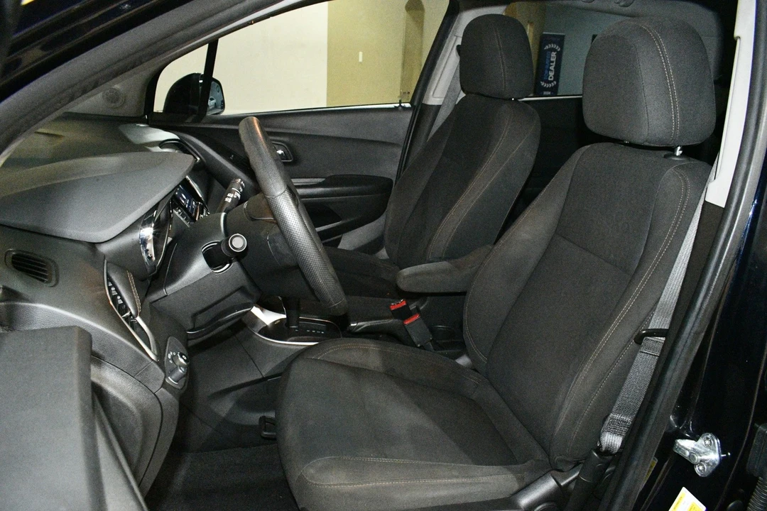 2021 Chevrolet Trax - Image 7 of 12