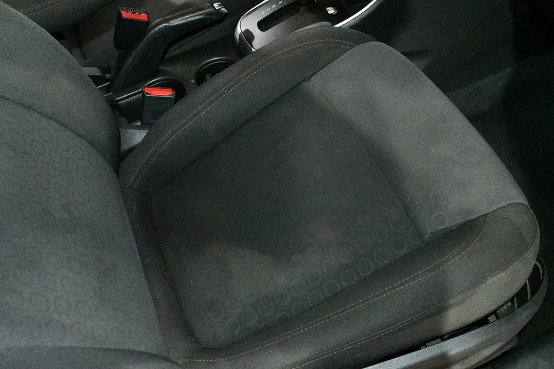 2021 Chevrolet Trax - Image 10 of 12