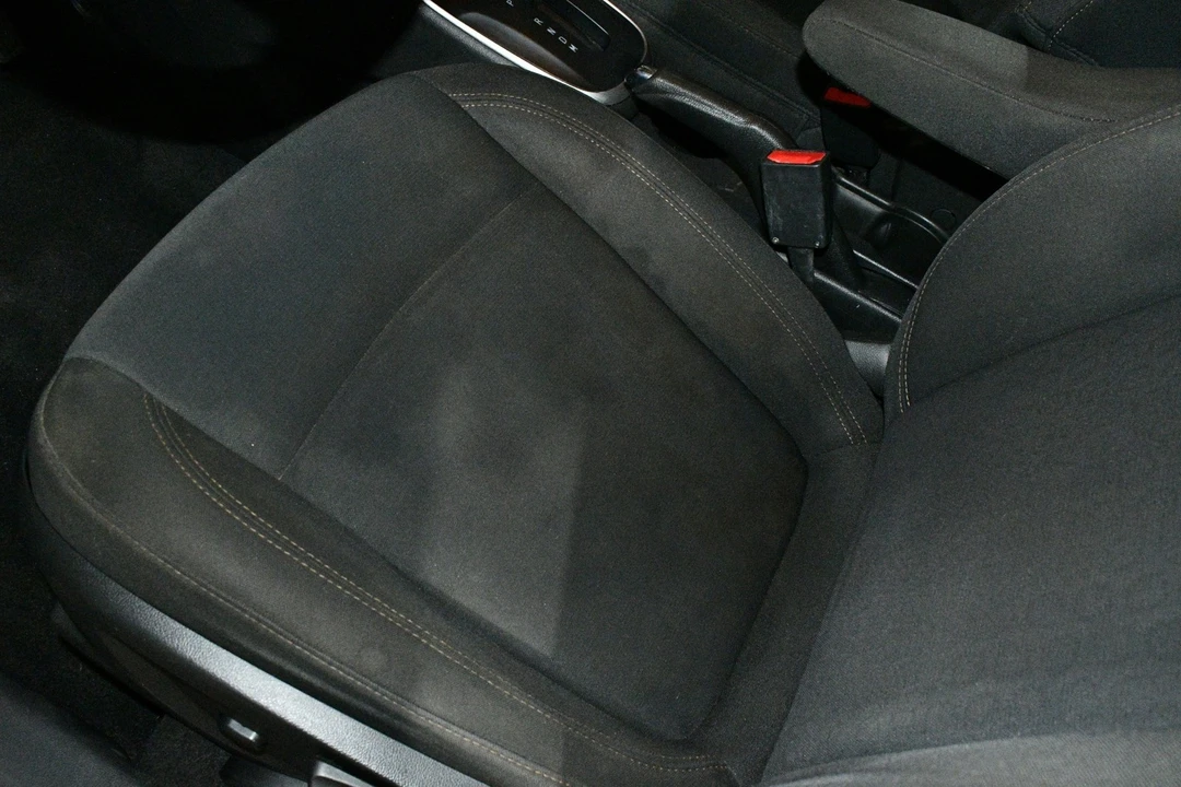 2021 Chevrolet Trax - Image 9 of 12