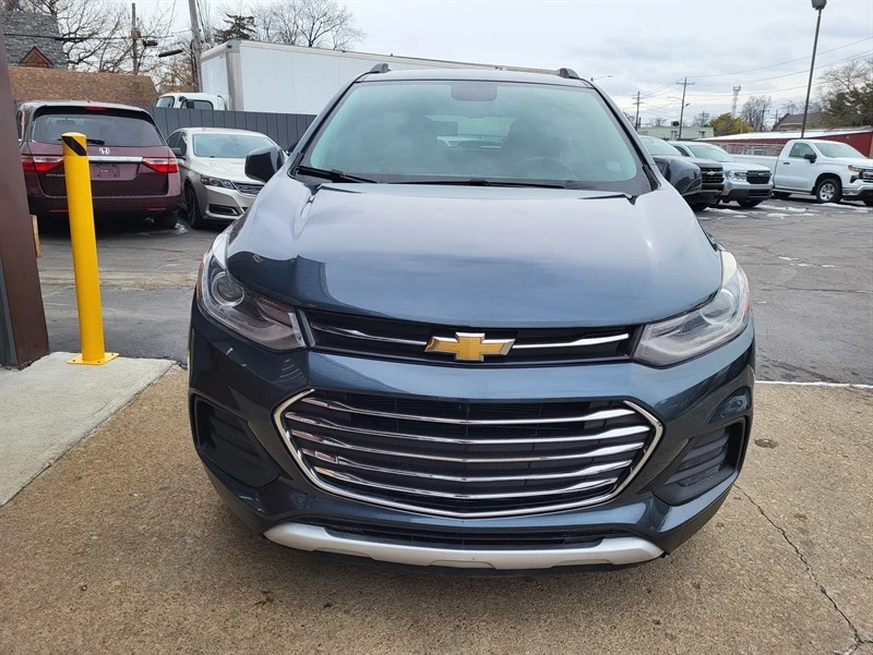 2021 Chevrolet Trax - Image 2 of 16