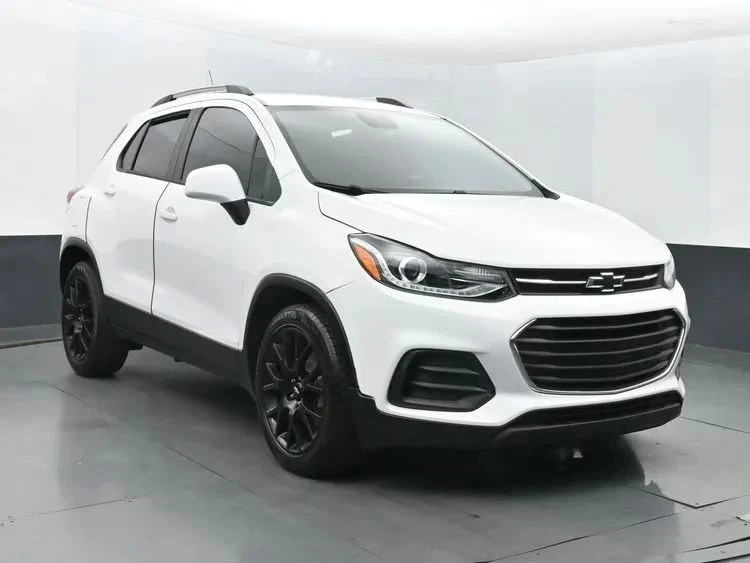 2021 Chevrolet Trax - Image 2 of 12