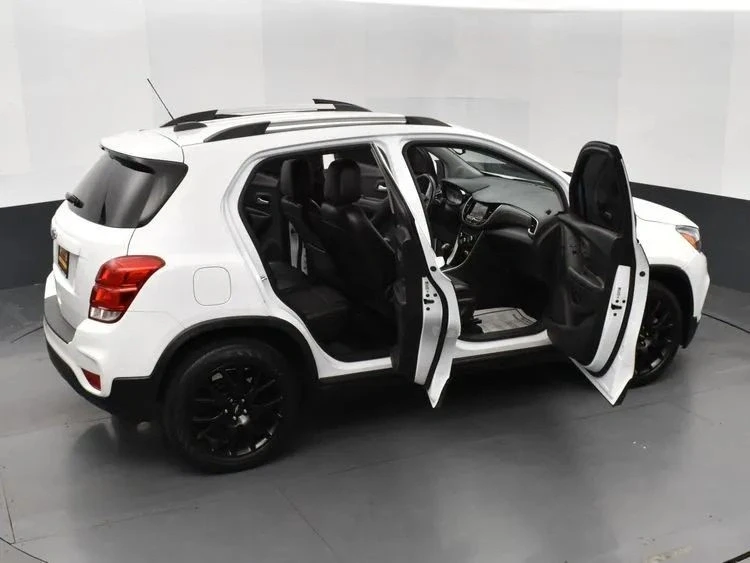 2021 Chevrolet Trax - Image 6 of 12
