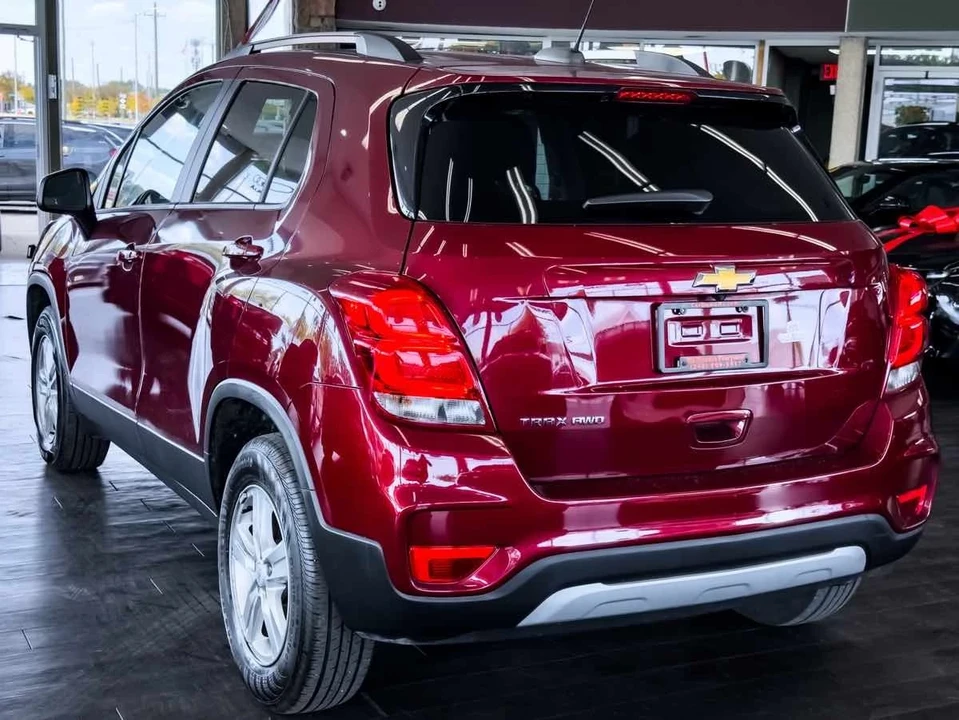2021 Chevrolet Trax - Image 8 of 12