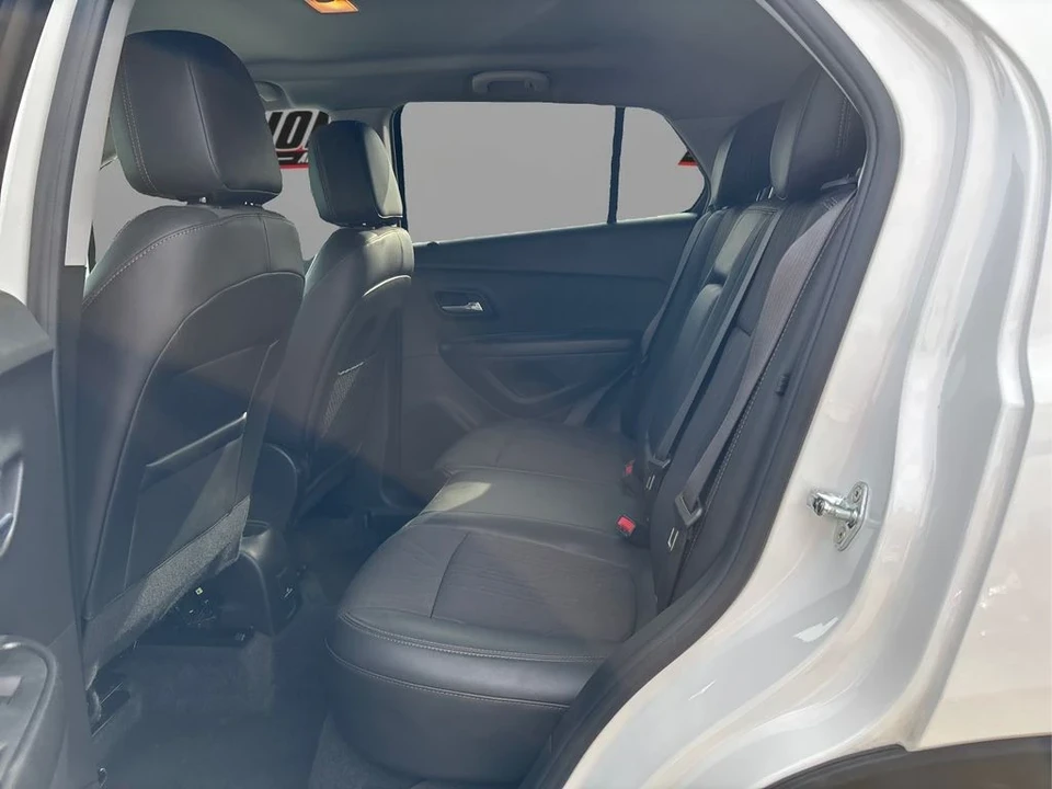 2021 Chevrolet Trax - Image 10 of 12