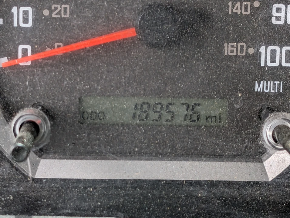 2021 Chevrolet - Image 15 of 21