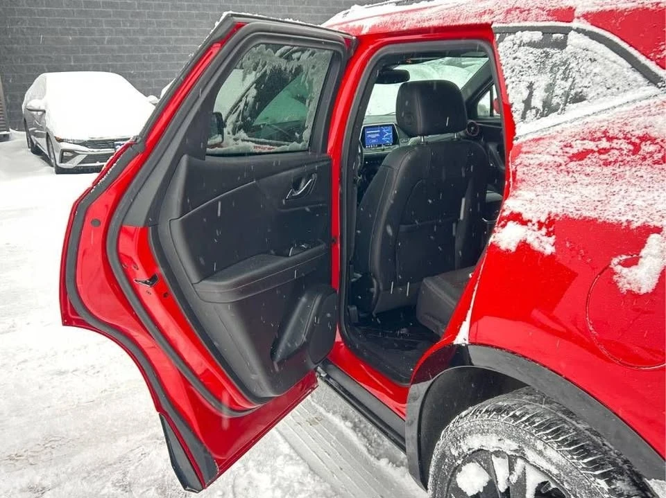 2021 Chevrolet Blazer - Image 15 of 17