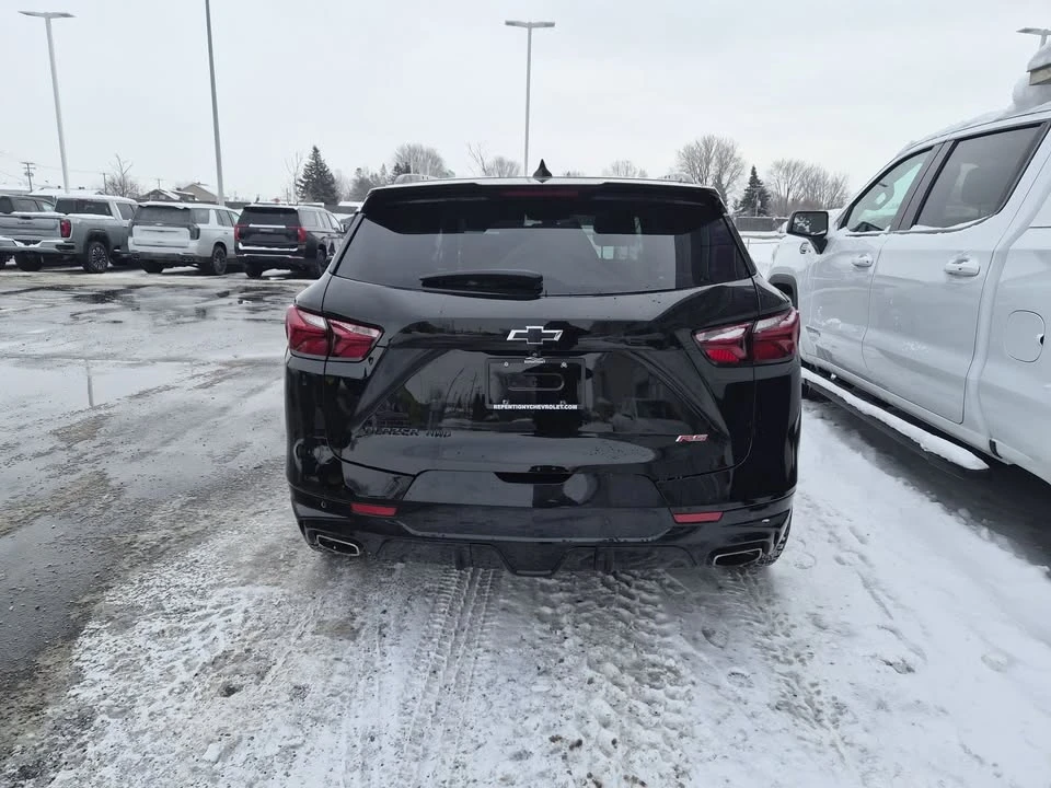 2021 Chevrolet Blazer - Image 8 of 9